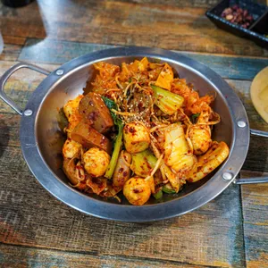 매운향솥 사진