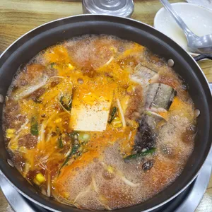 돼지잔치 사진