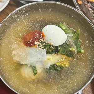 싹쓰리솥뚜껑삼겹살 사진 2