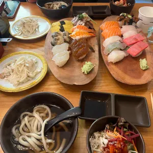 토모루스시 사진