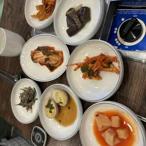 천지정 사진