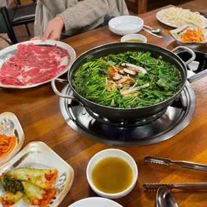 웰빙 새싹 보리밥 사진 1