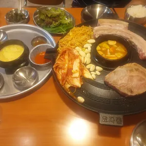 효자동솥뚜껑 사진