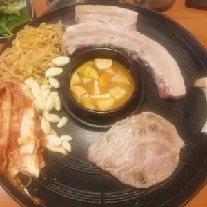 효자동솥뚜껑 사진