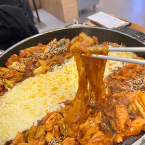 장인닭갈비 사진