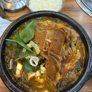 청춘감자탕 사진 1