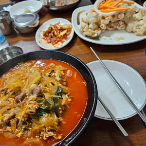 왕언니육칼밥 사진