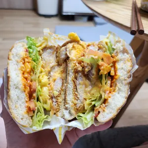 맘스터치 사진