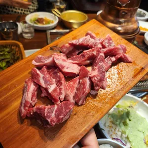 홍능 참숯불 갈비 사진
