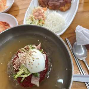 이가밀면 사진 2