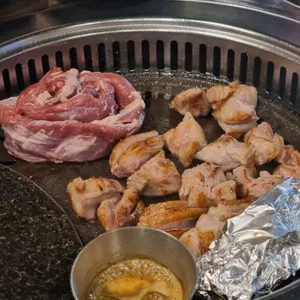 돼지집딸 사진