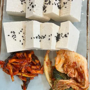 맷돌로만 사진