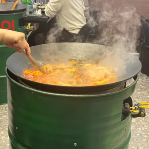 통큰솥뚜껑닭볶음탕 사진