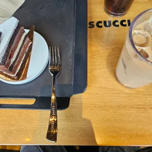 파스쿠치 사진