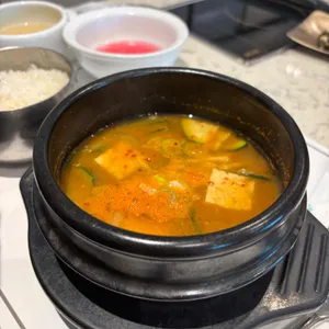 백마 김씨네 사진