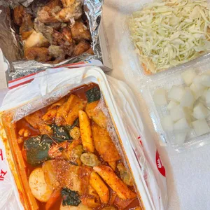 뽀뽀치킨 사진