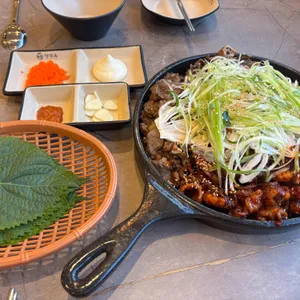 명쭈옥 사진