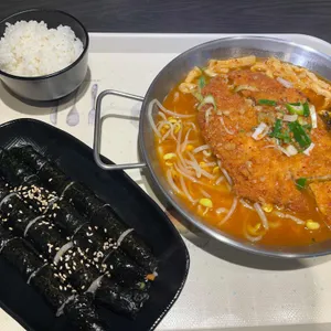 빨간지붕&설통신 사진