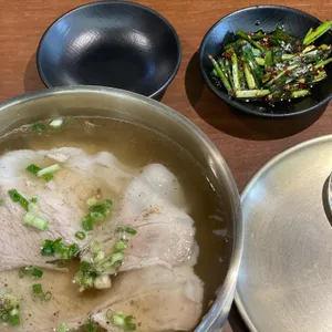 탕반옥 사진