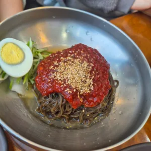 벚골도토리막국수 사진