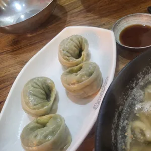 얼큰이손칼국수 사진