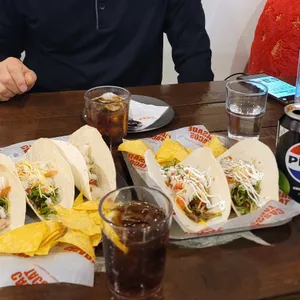 띠오 데 산타바바라 멕시칸 타코&그릴 사진 2