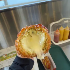 박사마을곰핫도그 사진