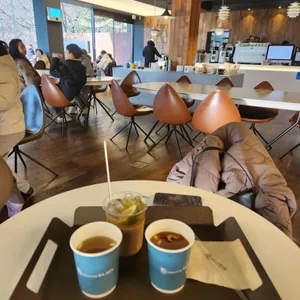 갤러리&카페 라안 대표 사진