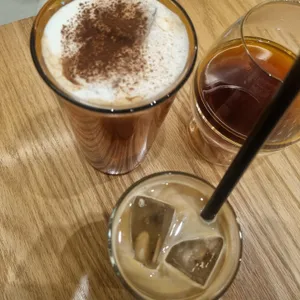컨플릭트스토어 사진