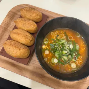 정직유부 사진