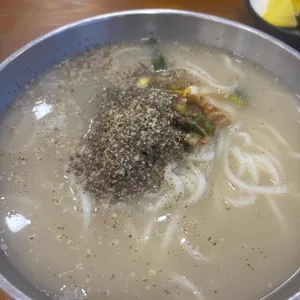신도칼국수 사진