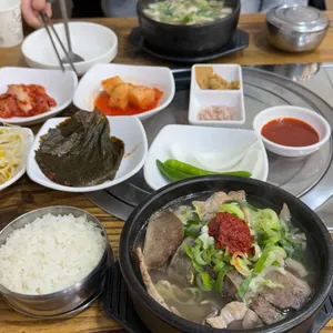 노란간판 창평국밥 사진