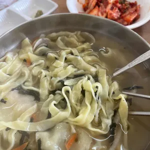 동네방네 손칼국수 사진
