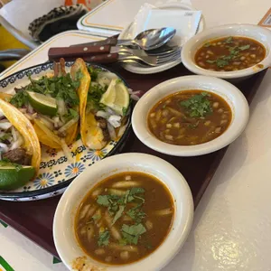 타코 비리아 사진