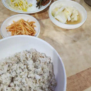 토담보리밥 사진