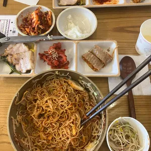 잘빠진메밀 사진