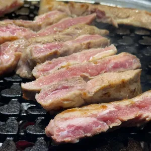 끝돈 사진