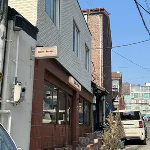 루츠프레소 커피로스터스 리뷰 사진