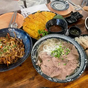 인더비엣 사진