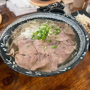 인더비엣 사진