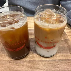 인텔리젠시아커피 사진