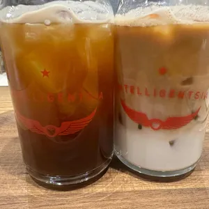 인텔리젠시아커피 사진