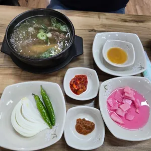 보령먹보함흥냉면 왕갈비탕 대표 사진