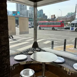 구테로이테 리뷰 사진