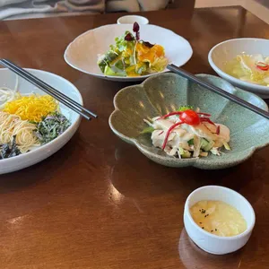 모담 사진