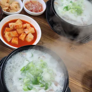 장수순대국 사진