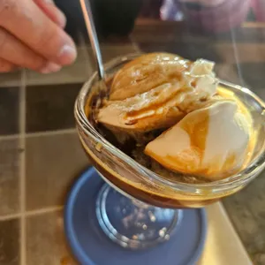카페 그리고 사진 2