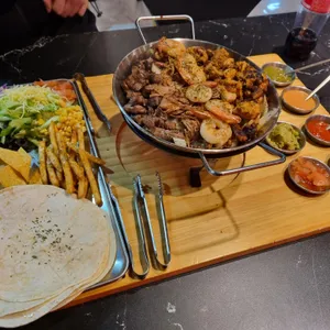 더맨타코 사진