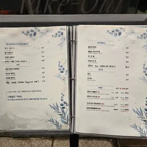 CAFE 종로시장 리뷰 사진