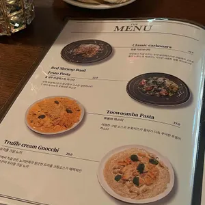 오퍼스 와인바 리뷰 사진